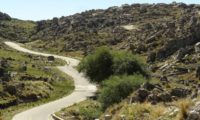 Straße durch die Berge von Argentinien