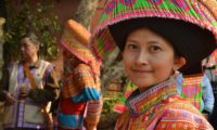 Thai Frau in Tracht