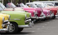 viele schöne Oldtimer