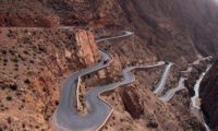 Traumhafte Passstrasse im Atlas Gebirge