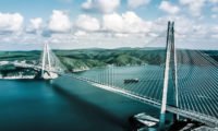 Die neue Osman Gazi Brücke
