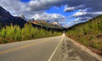 Spektakuläre Aussichten auf dem Weg zum Columbia Icefield